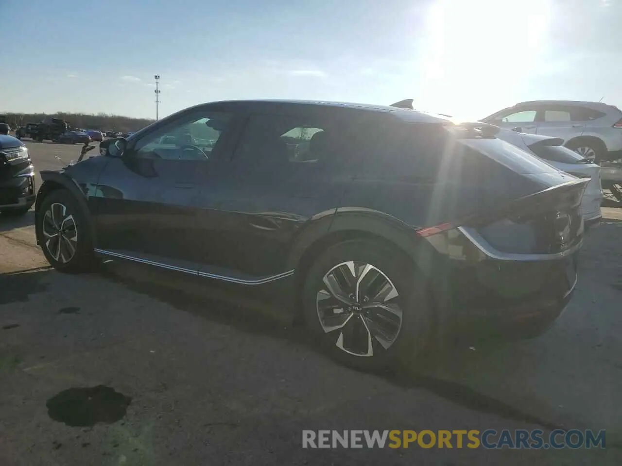 2 Photograph of a damaged car KNDC3DLCXR5221137 KIA EV6 LIGHT 2024