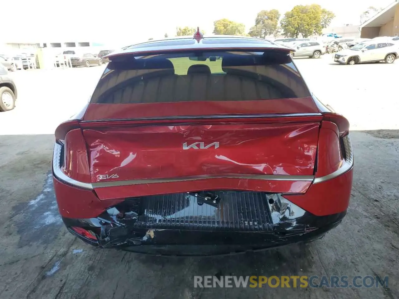 6 Photograph of a damaged car KNDC3DLCXR5618895 KIA EV6 LIGHT 2024