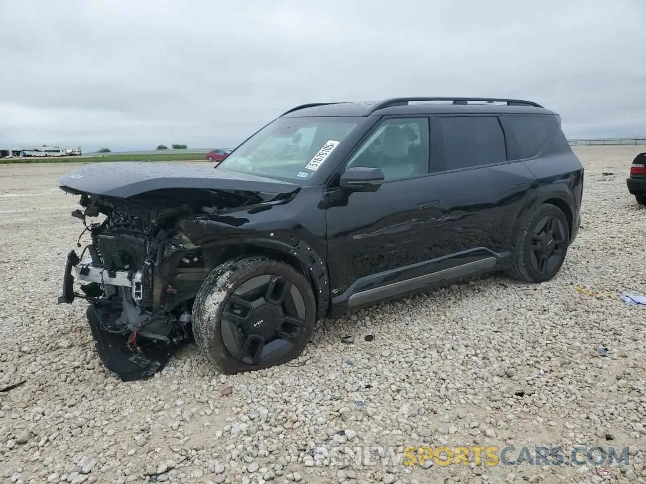 1 Photograph of a damaged car KNDAEFS52R6040494 KIA EV9 GT LIN 2024