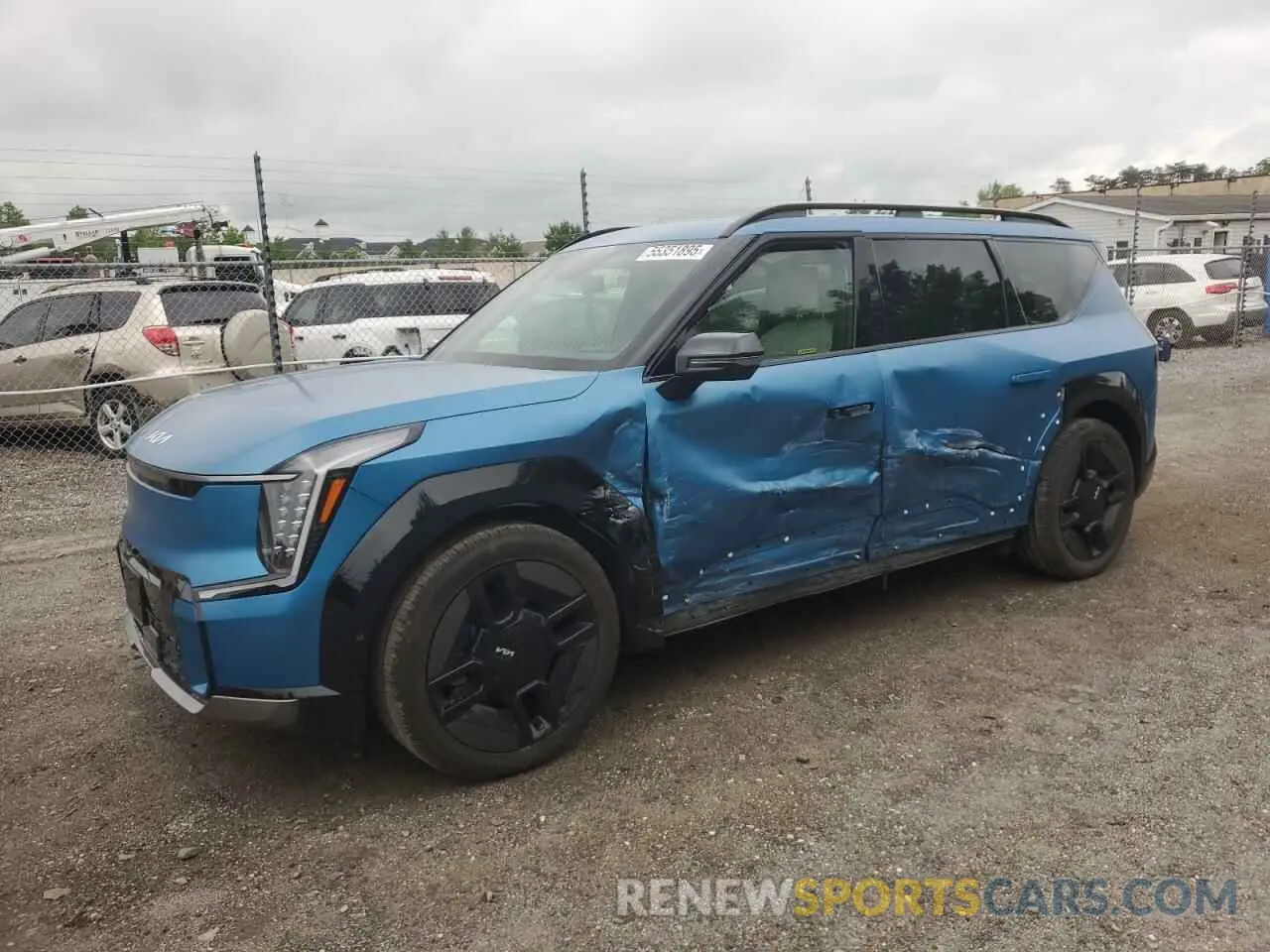 1 Photograph of a damaged car KNDAEFS54R6043364 KIA EV9 GT LIN 2024