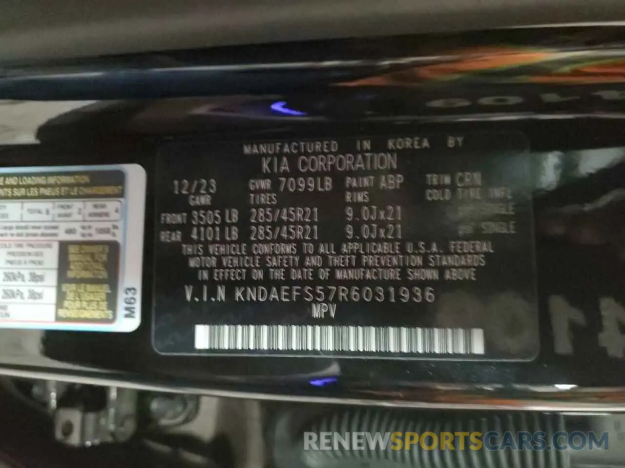13 Photograph of a damaged car KNDAEFS57R6031936 KIA EV9 GT LIN 2024