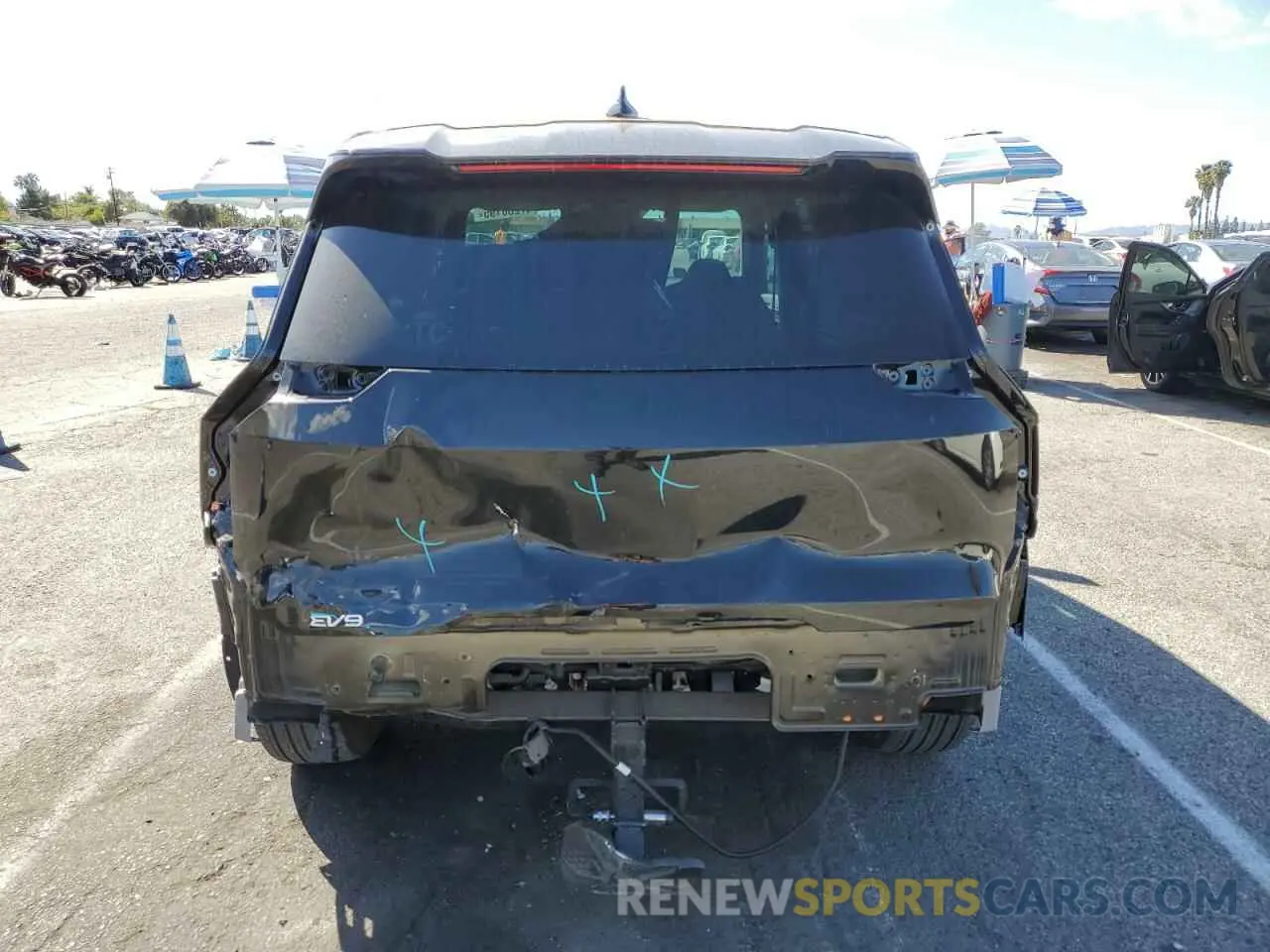 6 Photograph of a damaged car KNDAB5S16R6030468 KIA EV9 LIGHT 2024