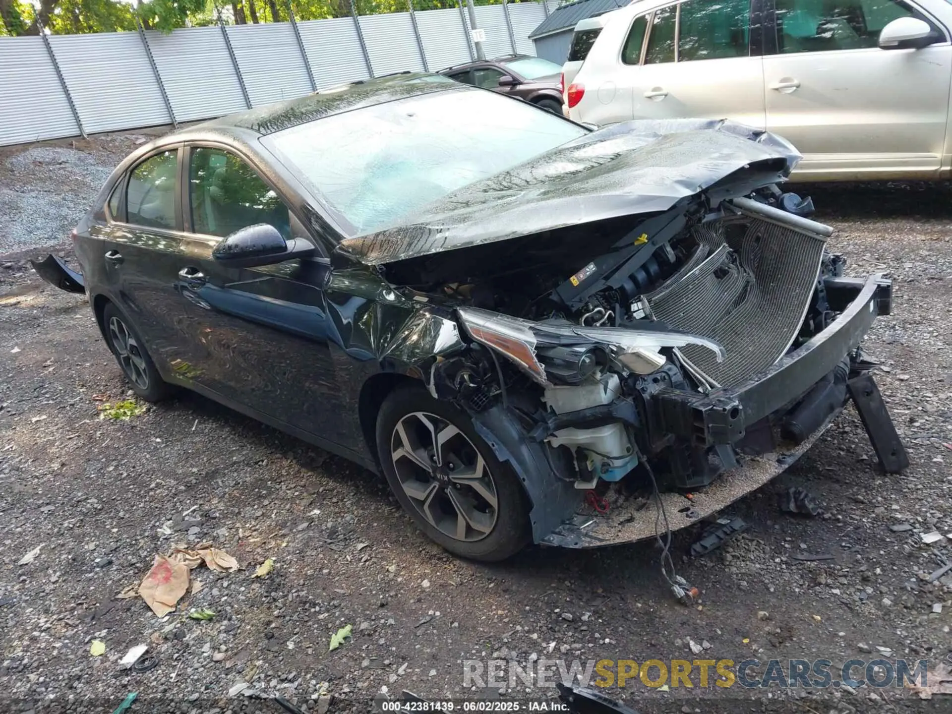 1 Photograph of a damaged car 3KPF24AD0KE021356 KIA FORTE 2019