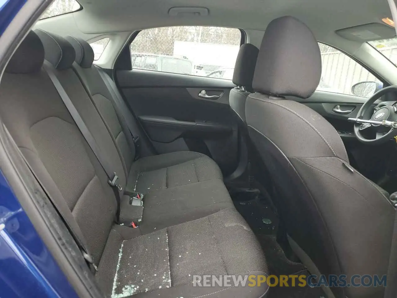 10 Photograph of a damaged car 3KPF24AD0KE024807 KIA FORTE 2019