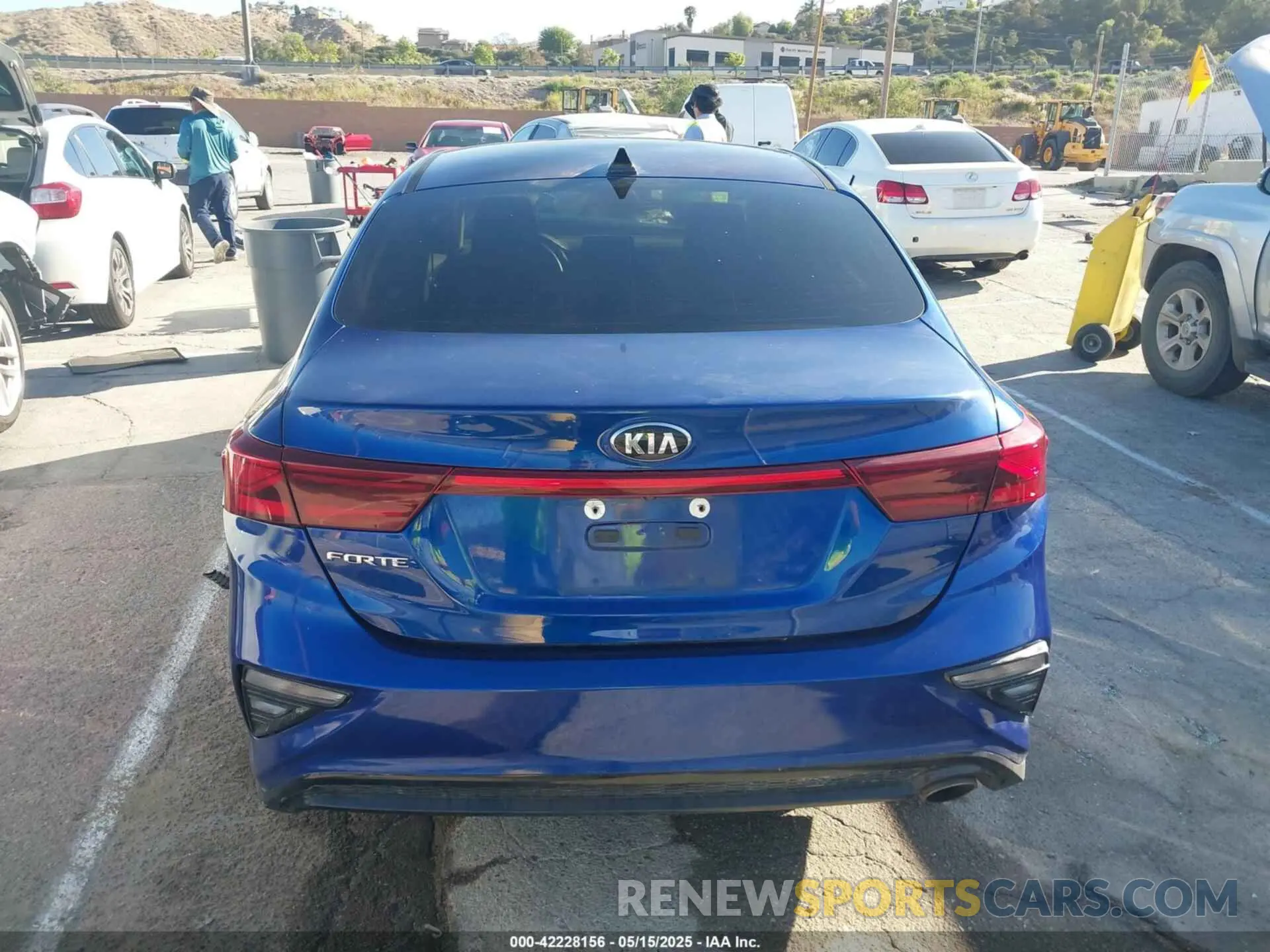 16 Photograph of a damaged car 3KPF24AD0KE028369 KIA FORTE 2019