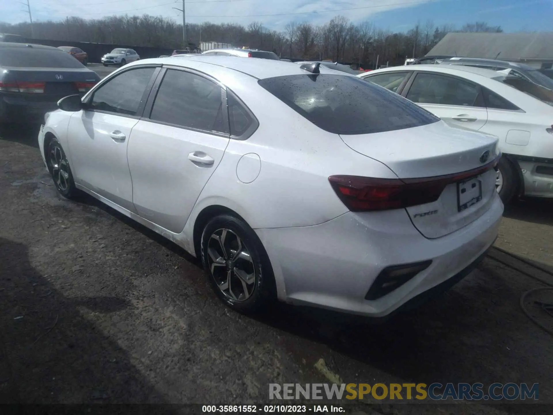 3 Photograph of a damaged car 3KPF24AD0KE029618 KIA FORTE 2019