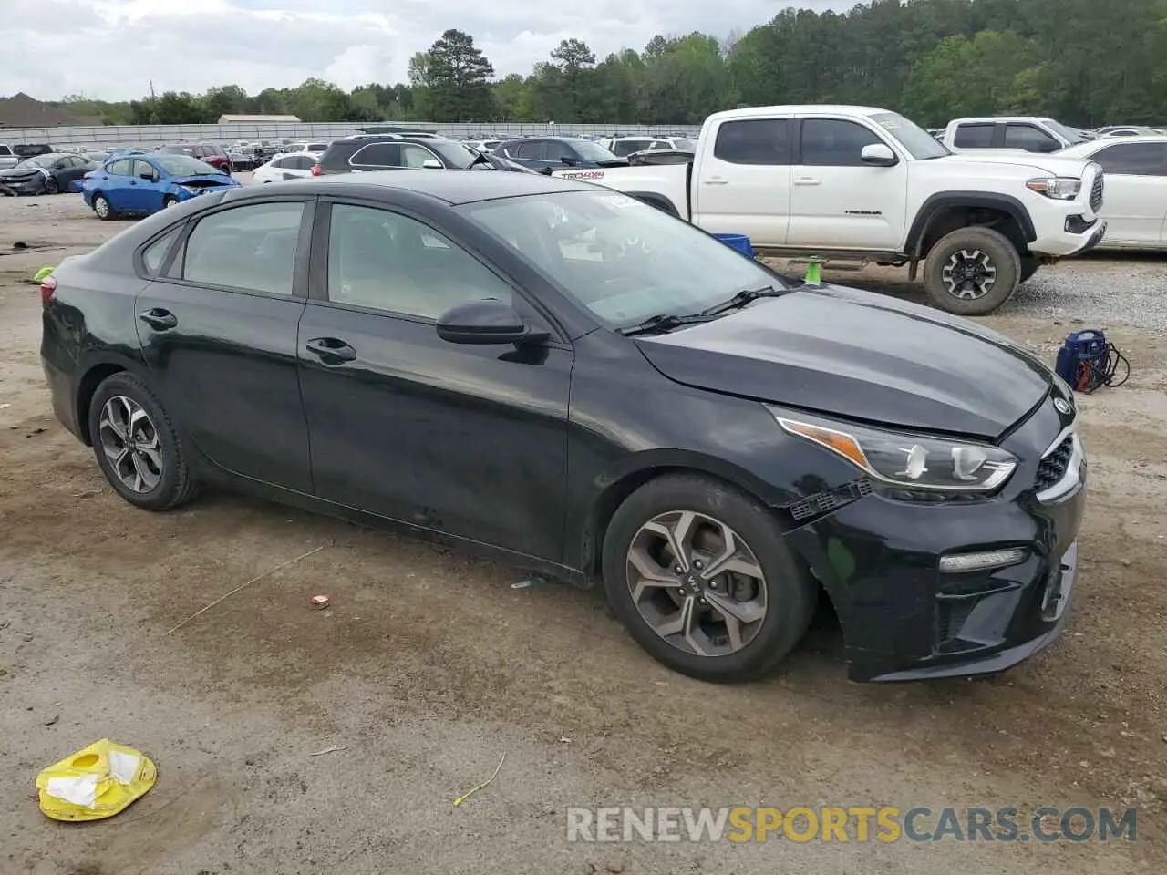 4 Photograph of a damaged car 3KPF24AD0KE044717 KIA FORTE 2019