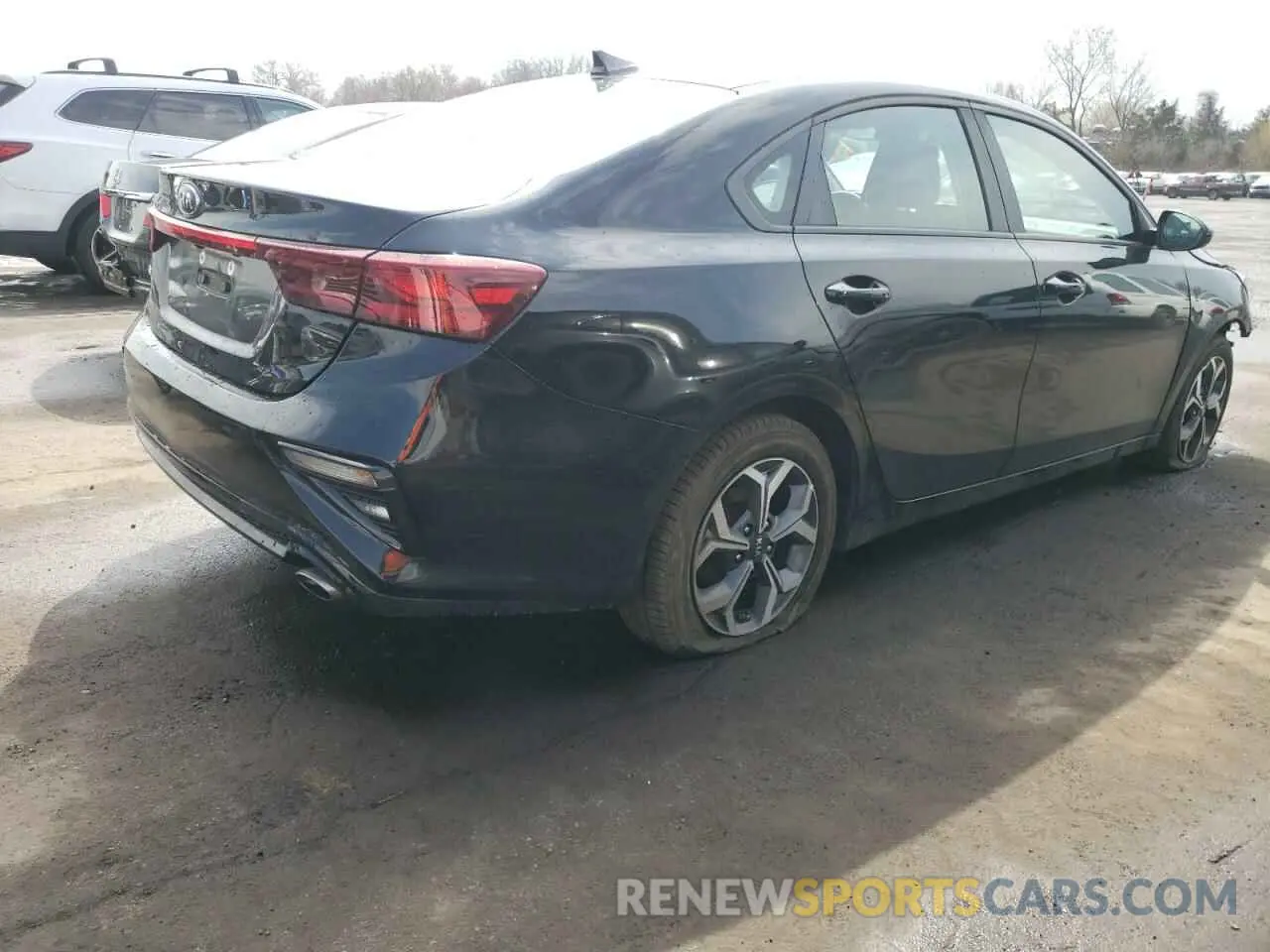 3 Photograph of a damaged car 3KPF24AD0KE046130 KIA FORTE 2019