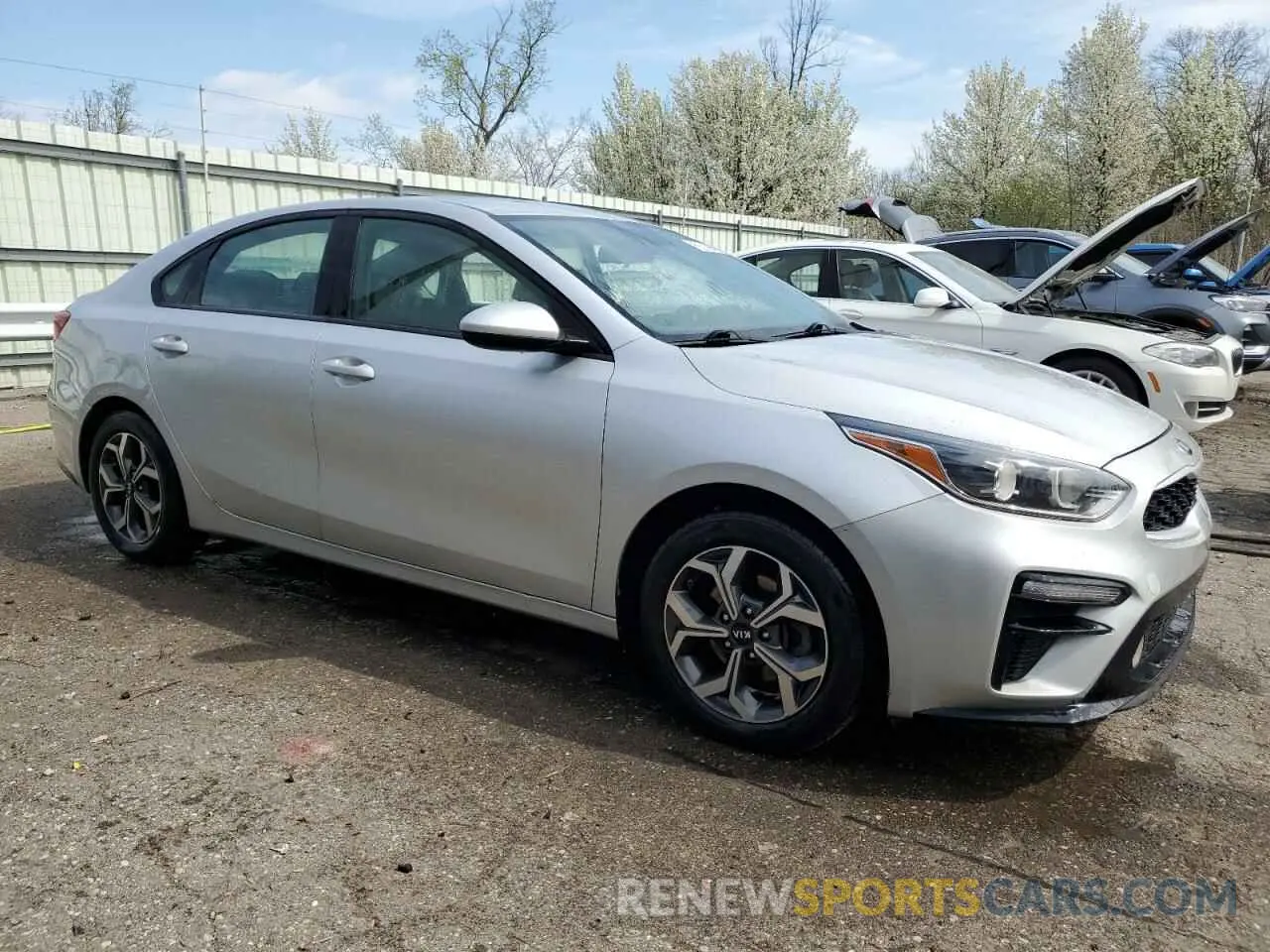 4 Photograph of a damaged car 3KPF24AD0KE055331 KIA FORTE 2019