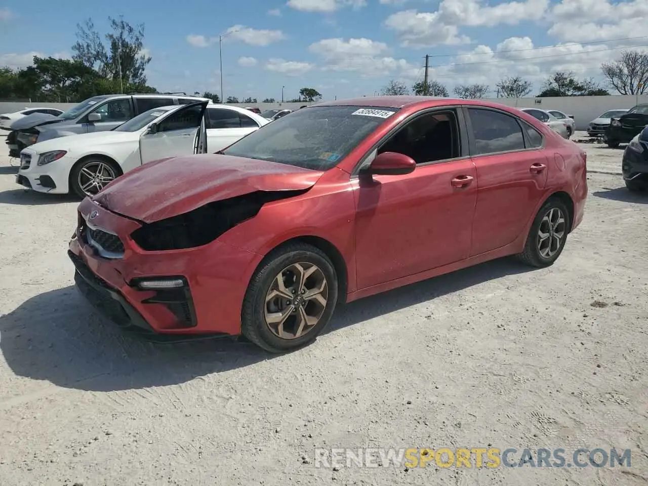 1 Photograph of a damaged car 3KPF24AD0KE061016 KIA FORTE 2019