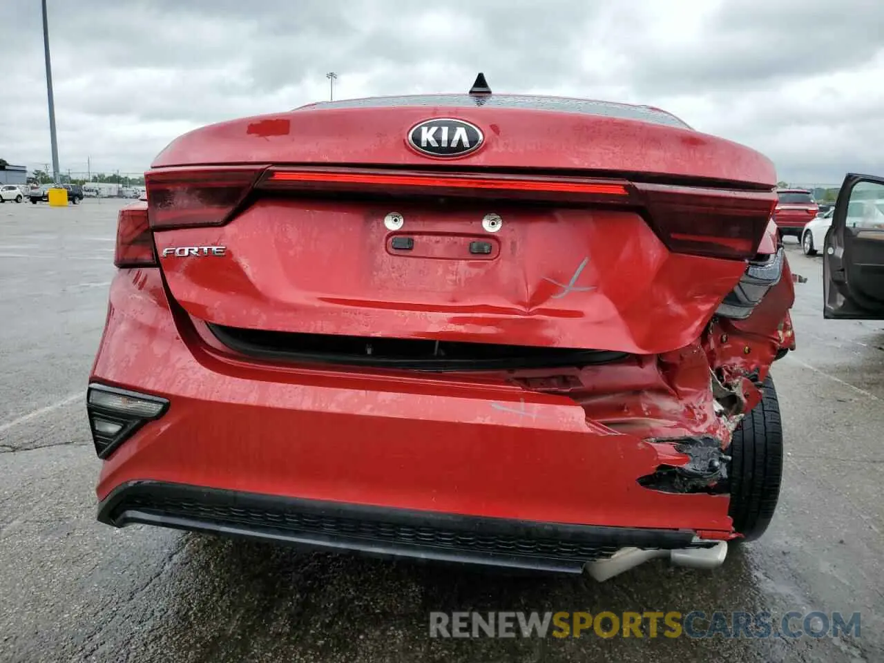 6 Photograph of a damaged car 3KPF24AD0KE071299 KIA FORTE 2019