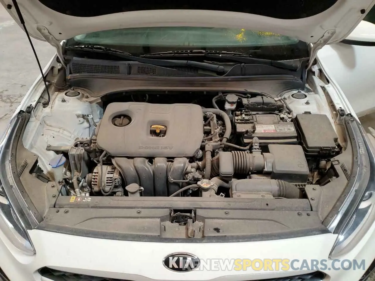 11 Photograph of a damaged car 3KPF24AD0KE082979 KIA FORTE 2019