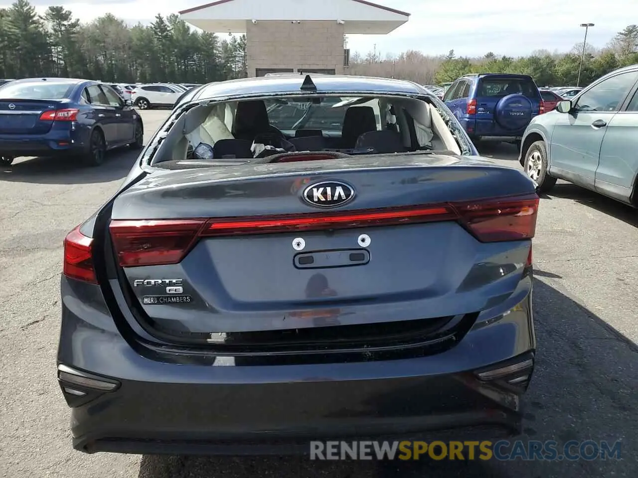 6 Photograph of a damaged car 3KPF24AD0KE087857 KIA FORTE 2019