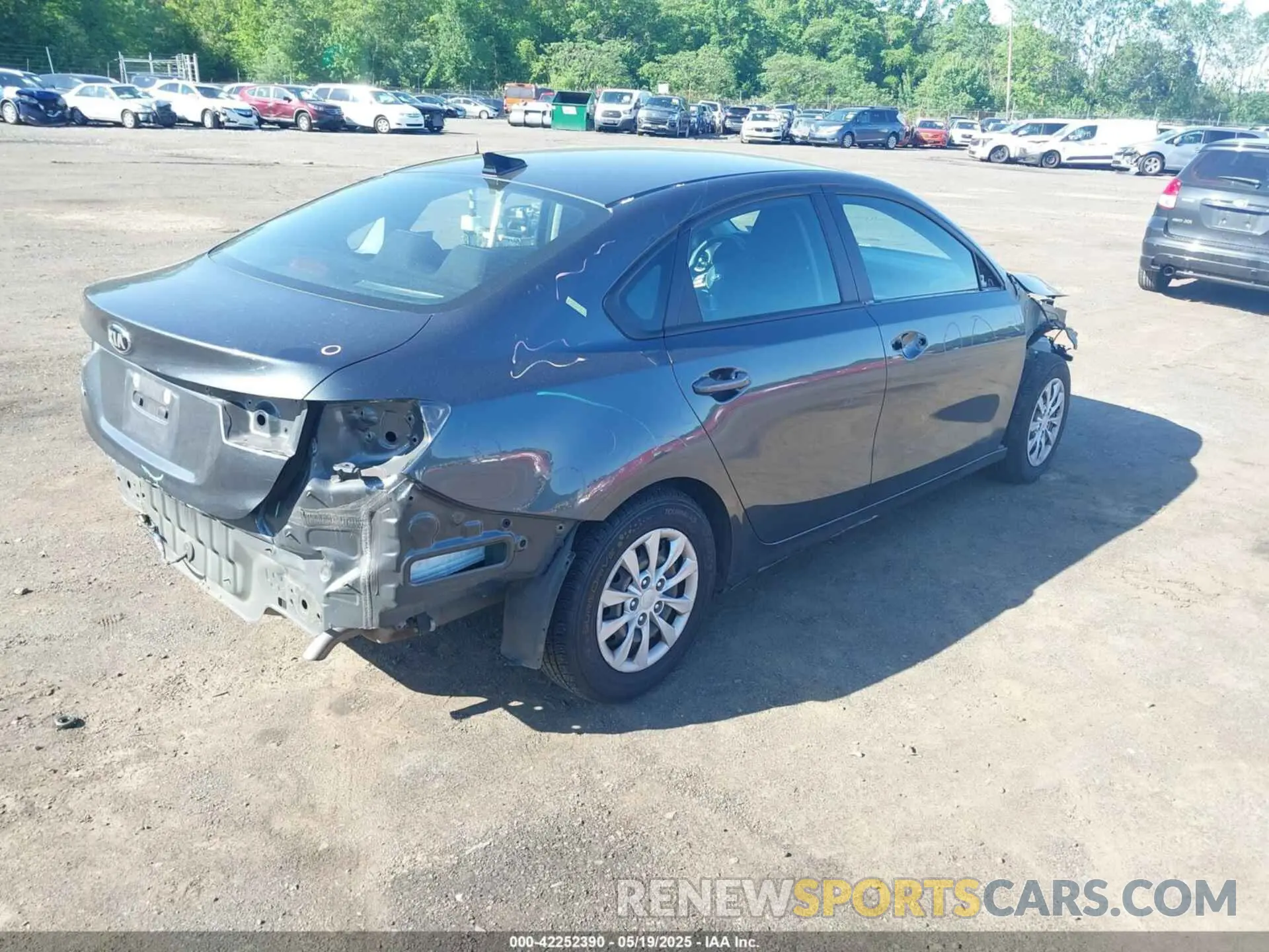 4 Photograph of a damaged car 3KPF24AD0KE087972 KIA FORTE 2019