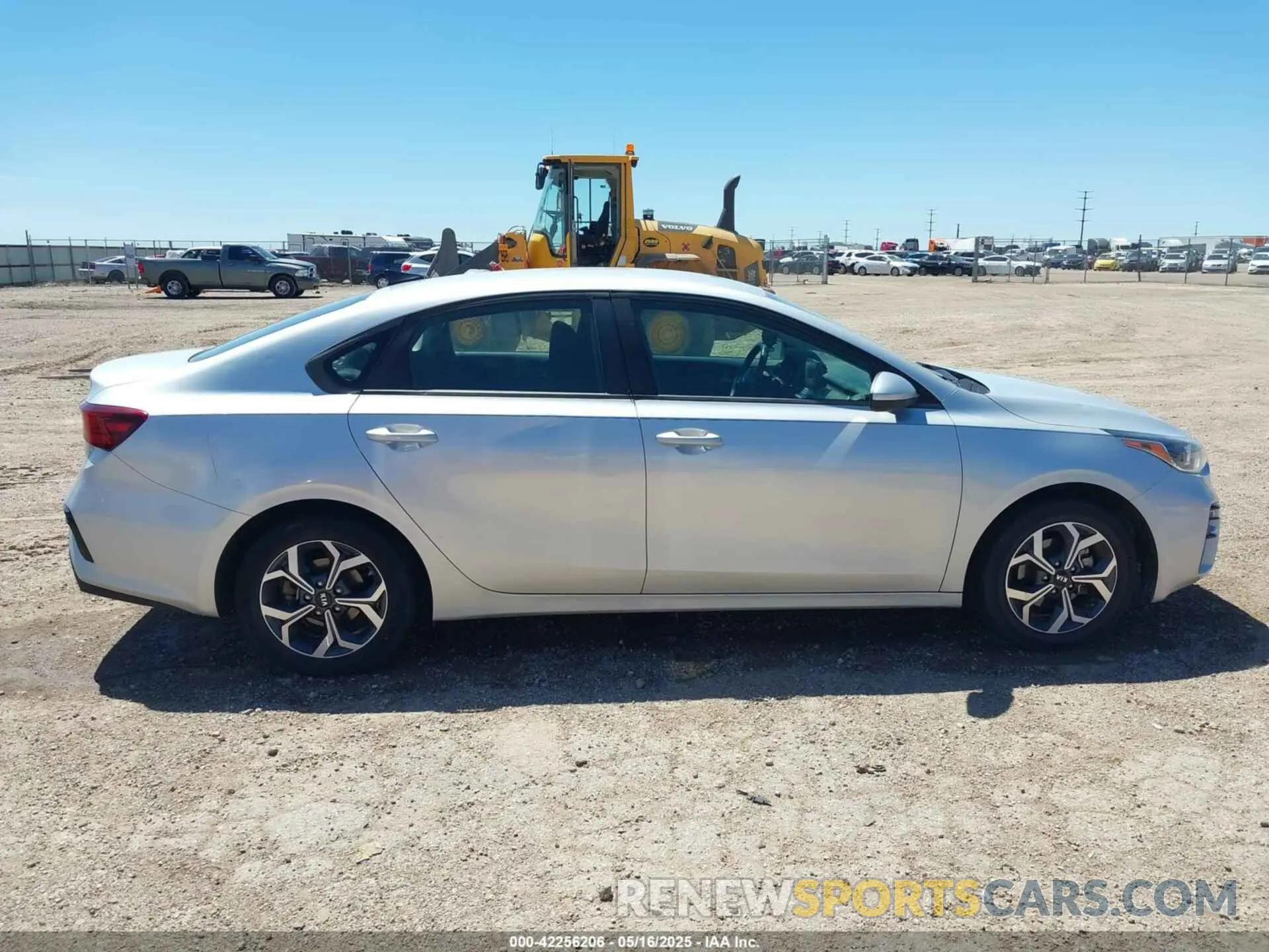 13 Photograph of a damaged car 3KPF24AD0KE091066 KIA FORTE 2019