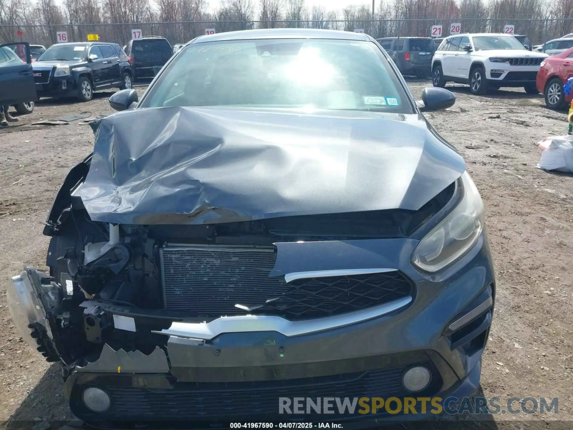 12 Photograph of a damaged car 3KPF24AD0KE095571 KIA FORTE 2019