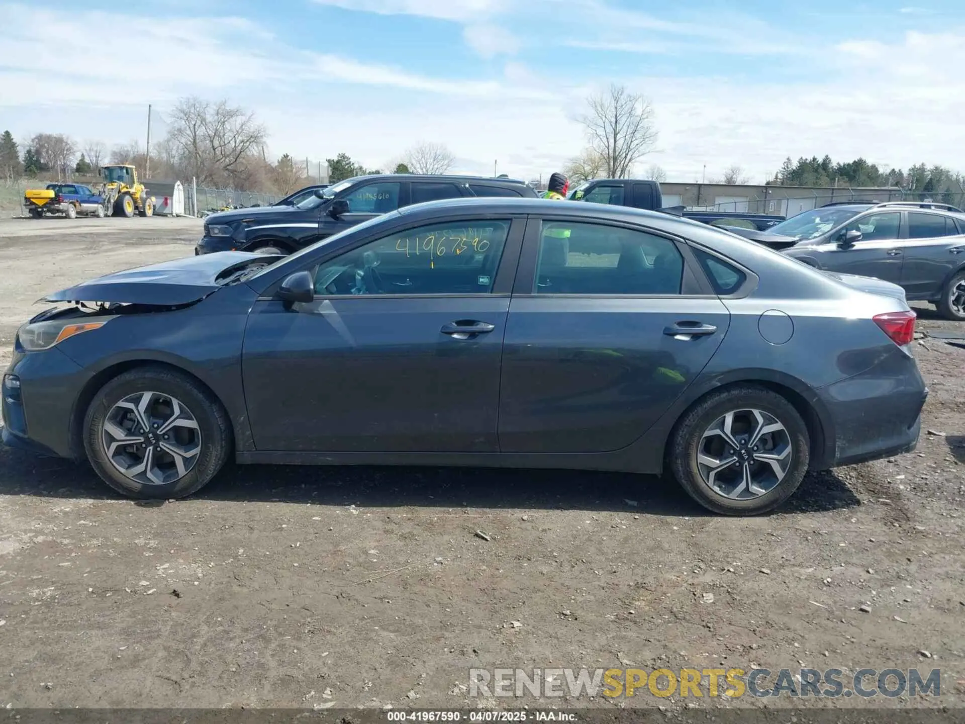 14 Photograph of a damaged car 3KPF24AD0KE095571 KIA FORTE 2019