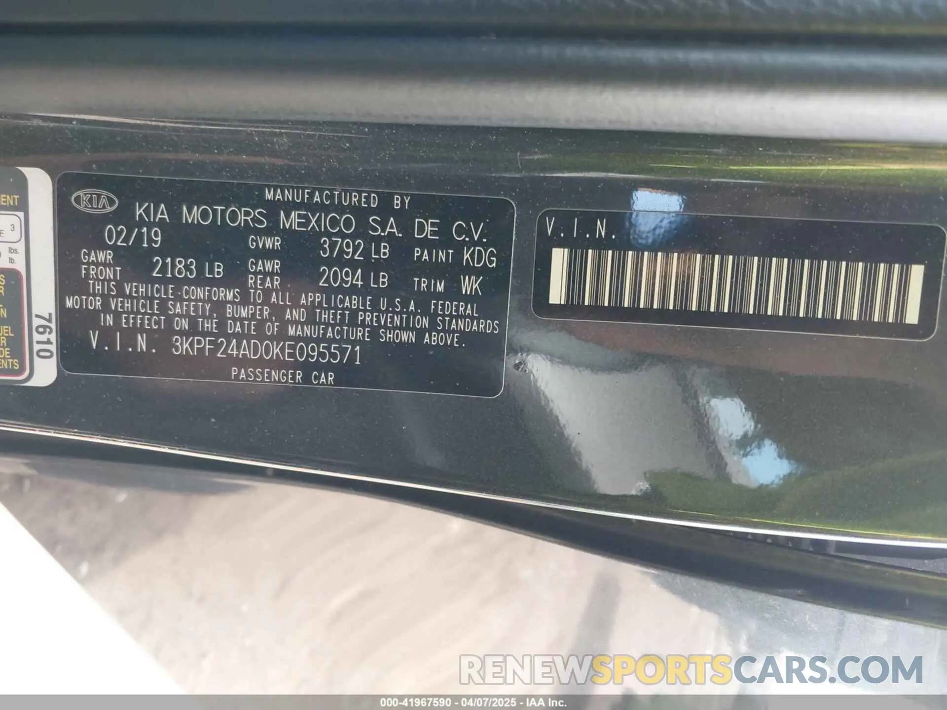 9 Photograph of a damaged car 3KPF24AD0KE095571 KIA FORTE 2019