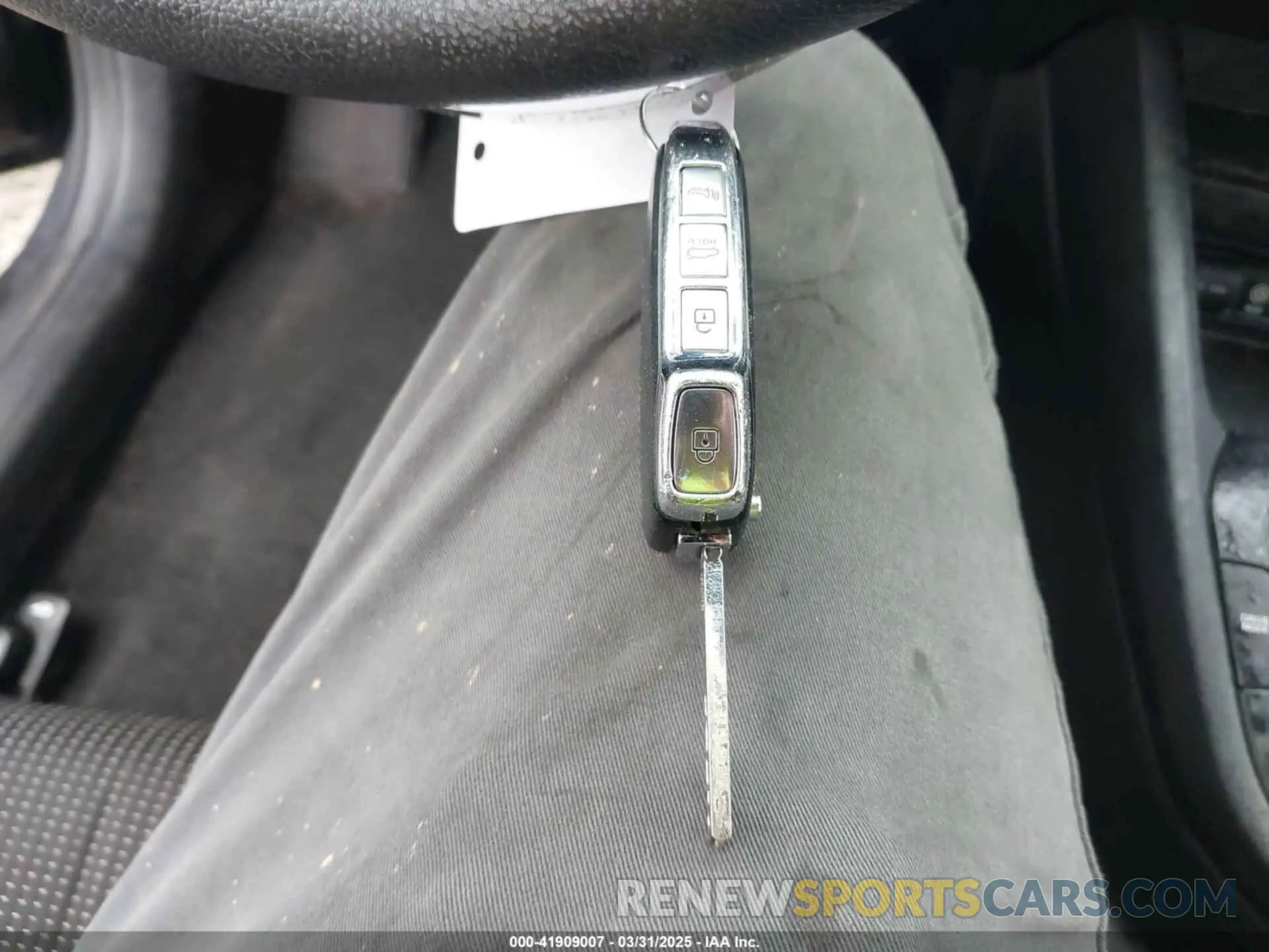 11 Photograph of a damaged car 3KPF24AD0KE097627 KIA FORTE 2019