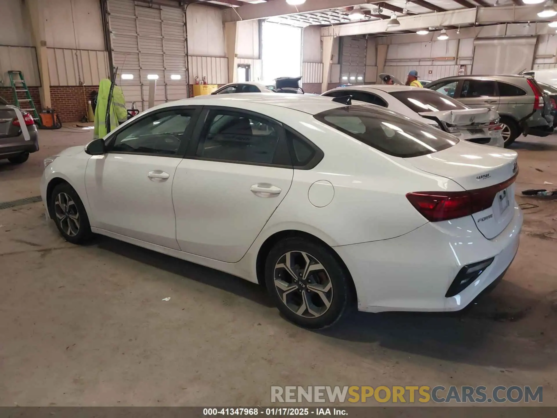 3 Photograph of a damaged car 3KPF24AD0KE101093 KIA FORTE 2019