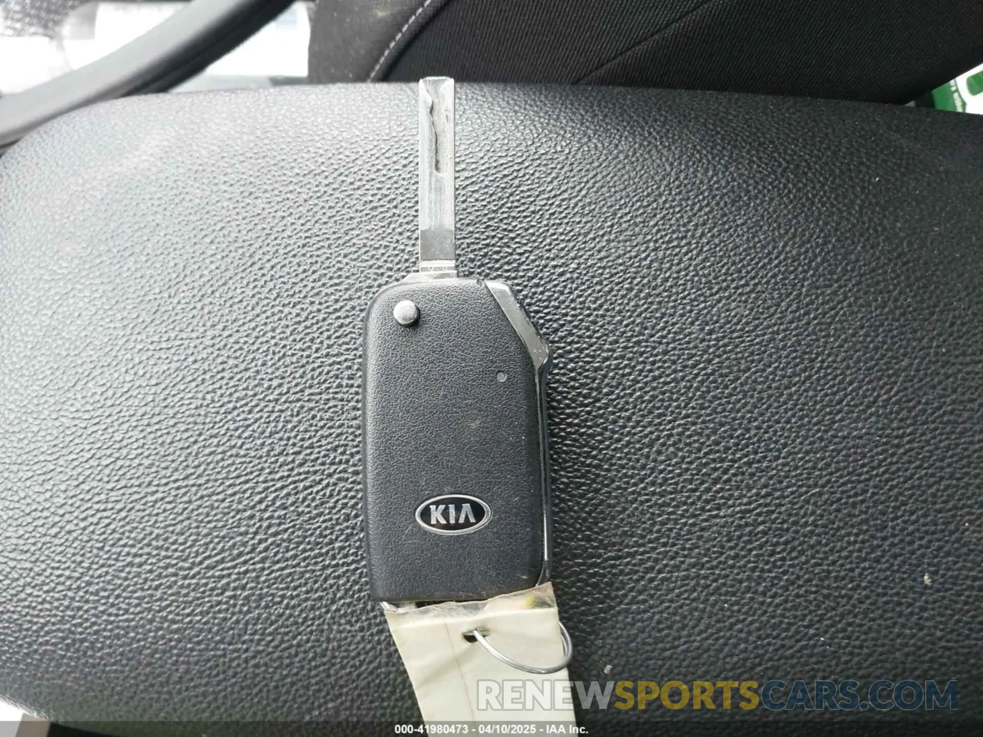 11 Photograph of a damaged car 3KPF24AD0KE103717 KIA FORTE 2019