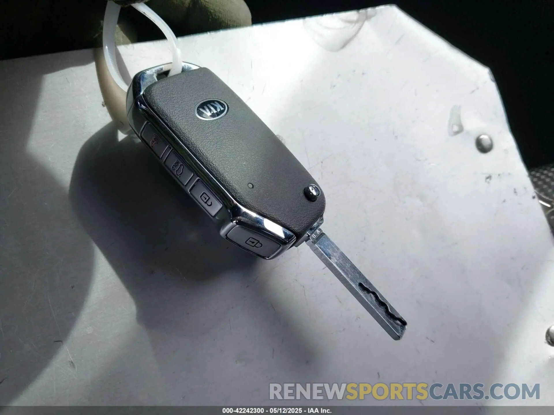 11 Photograph of a damaged car 3KPF24AD0KE109792 KIA FORTE 2019