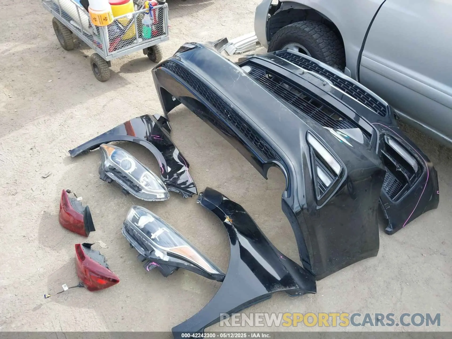 12 Photograph of a damaged car 3KPF24AD0KE109792 KIA FORTE 2019