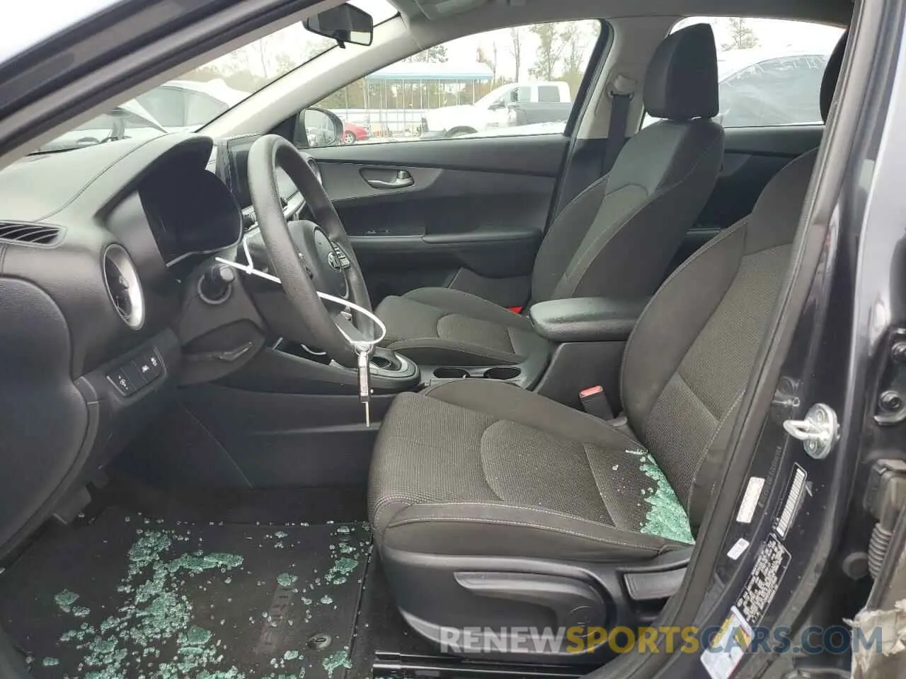 7 Photograph of a damaged car 3KPF24AD0KE127600 KIA FORTE 2019