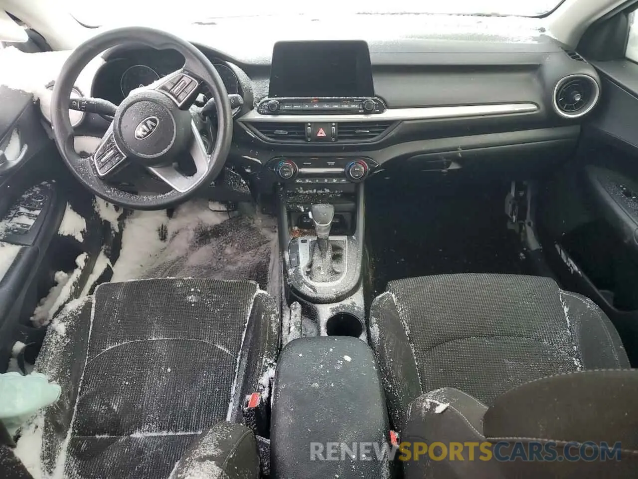 8 Photograph of a damaged car 3KPF24AD0KE132845 KIA FORTE 2019