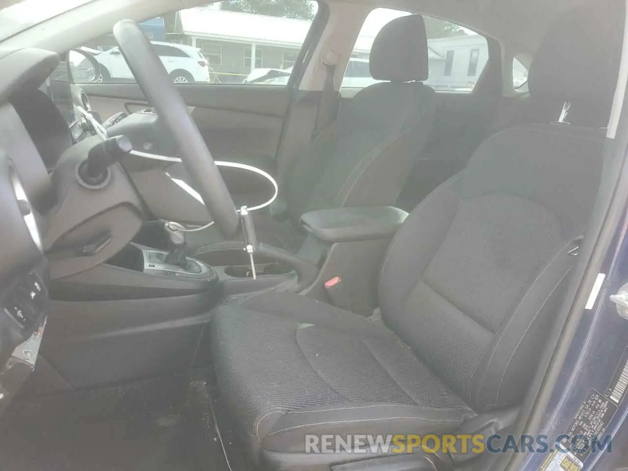 7 Photograph of a damaged car 3KPF24AD1KE005943 KIA FORTE 2019