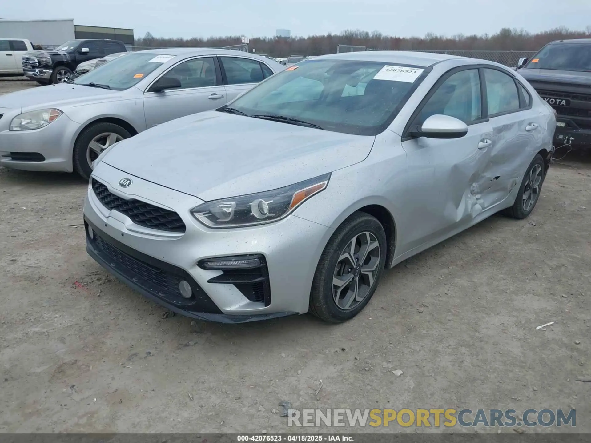 2 Photograph of a damaged car 3KPF24AD1KE006039 KIA FORTE 2019