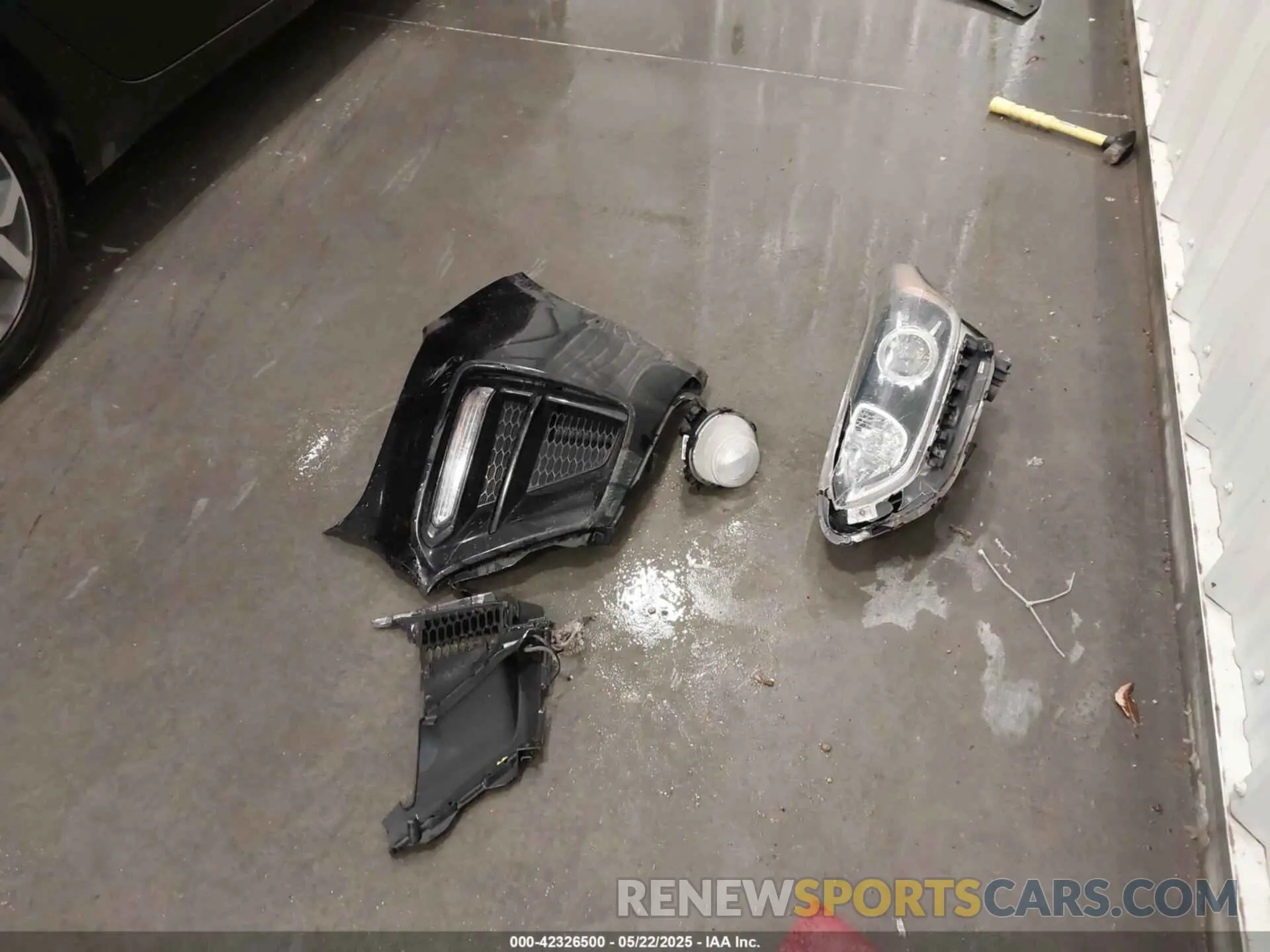 11 Photograph of a damaged car 3KPF24AD1KE017574 KIA FORTE 2019