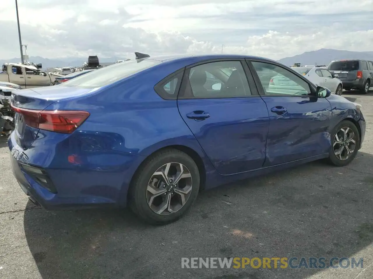 3 Photograph of a damaged car 3KPF24AD1KE058691 KIA FORTE 2019