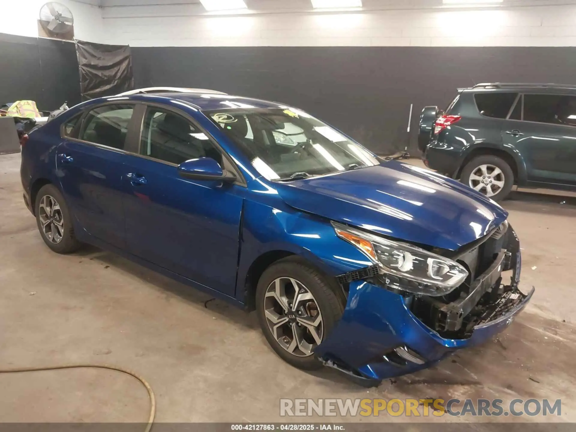1 Photograph of a damaged car 3KPF24AD1KE061932 KIA FORTE 2019