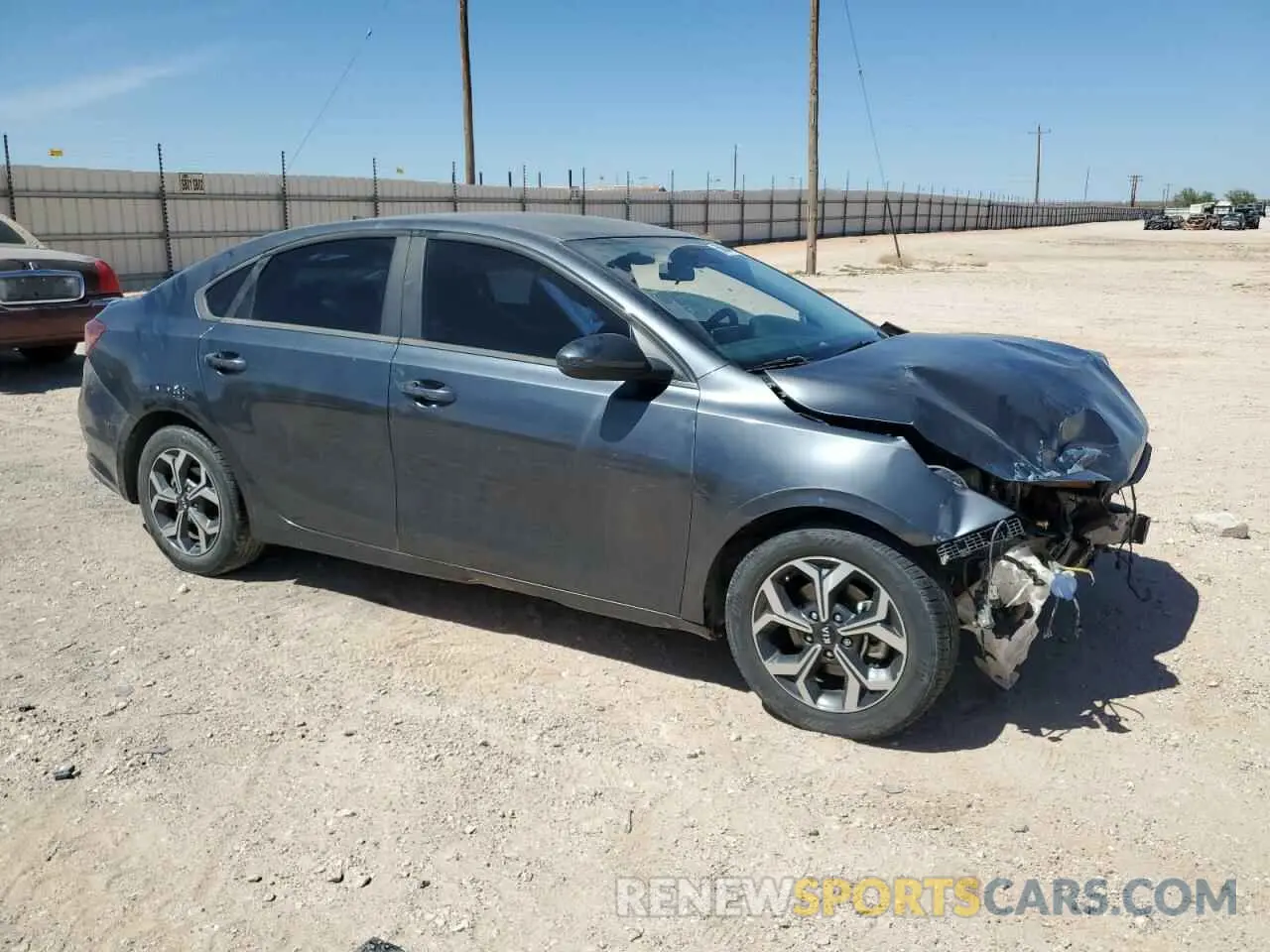 4 Photograph of a damaged car 3KPF24AD1KE070825 KIA FORTE 2019