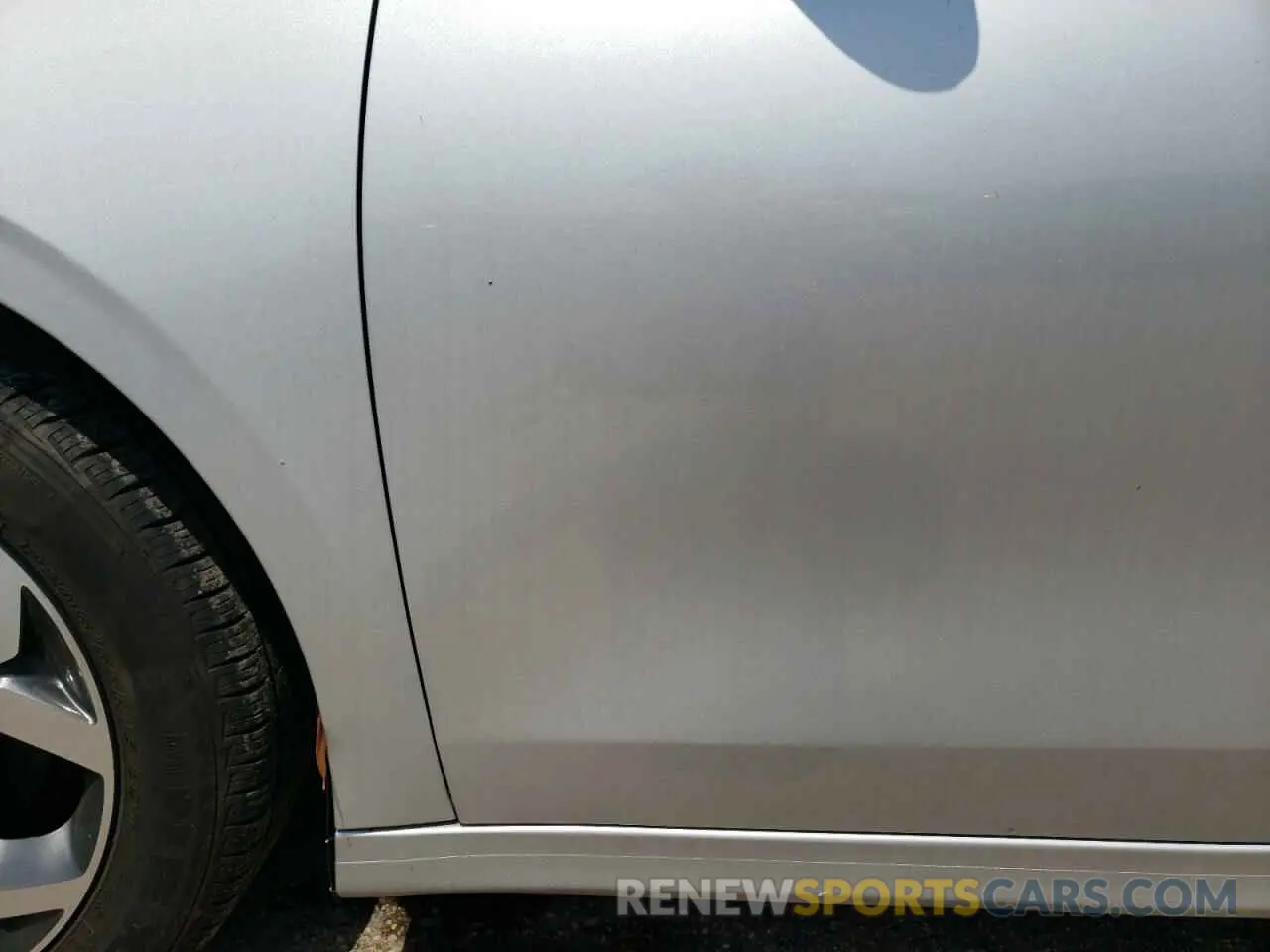 12 Photograph of a damaged car 3KPF24AD1KE105881 KIA FORTE 2019