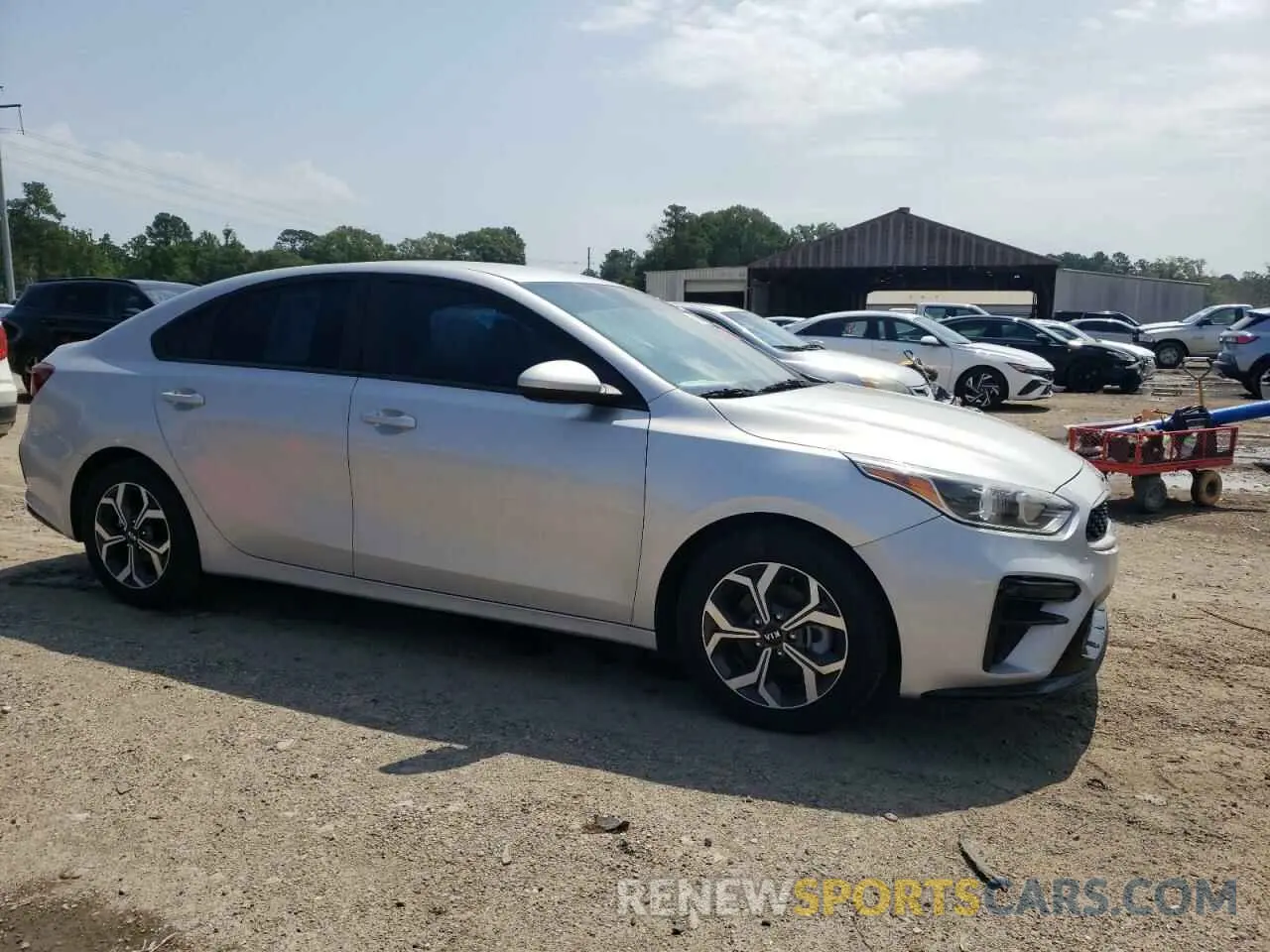 4 Photograph of a damaged car 3KPF24AD1KE105881 KIA FORTE 2019