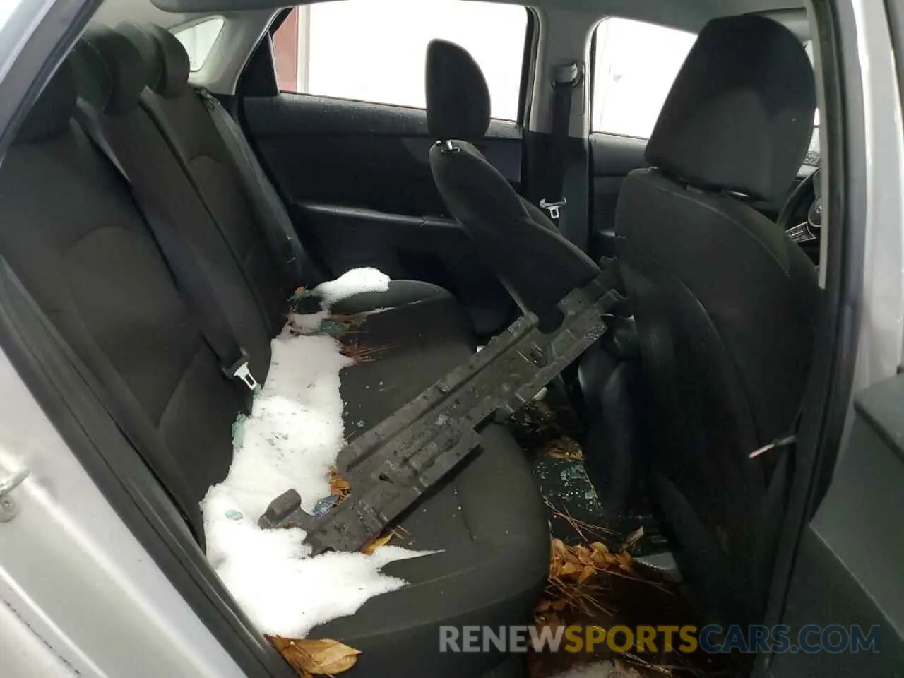 10 Photograph of a damaged car 3KPF24AD1KE109333 KIA FORTE 2019