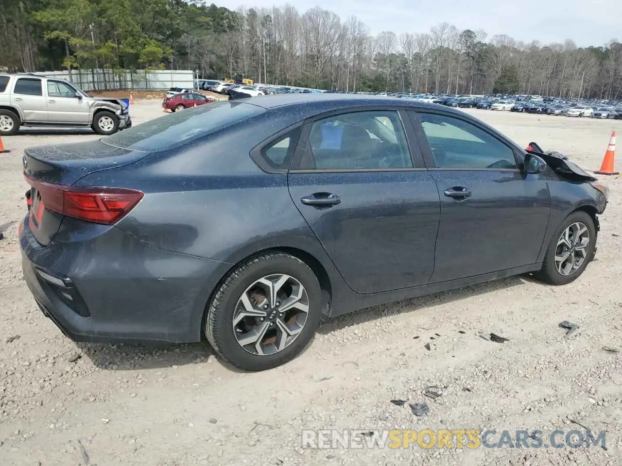 3 Photograph of a damaged car 3KPF24AD1KE111051 KIA FORTE 2019