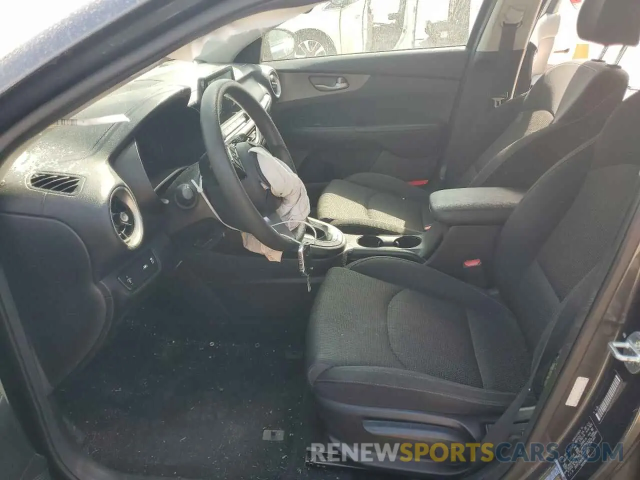 7 Photograph of a damaged car 3KPF24AD1KE111051 KIA FORTE 2019