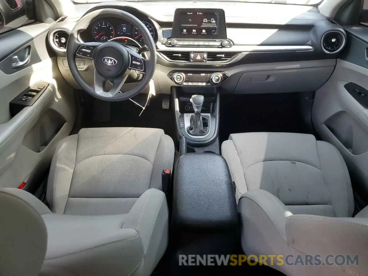 8 Photograph of a damaged car 3KPF24AD1KE115309 KIA FORTE 2019