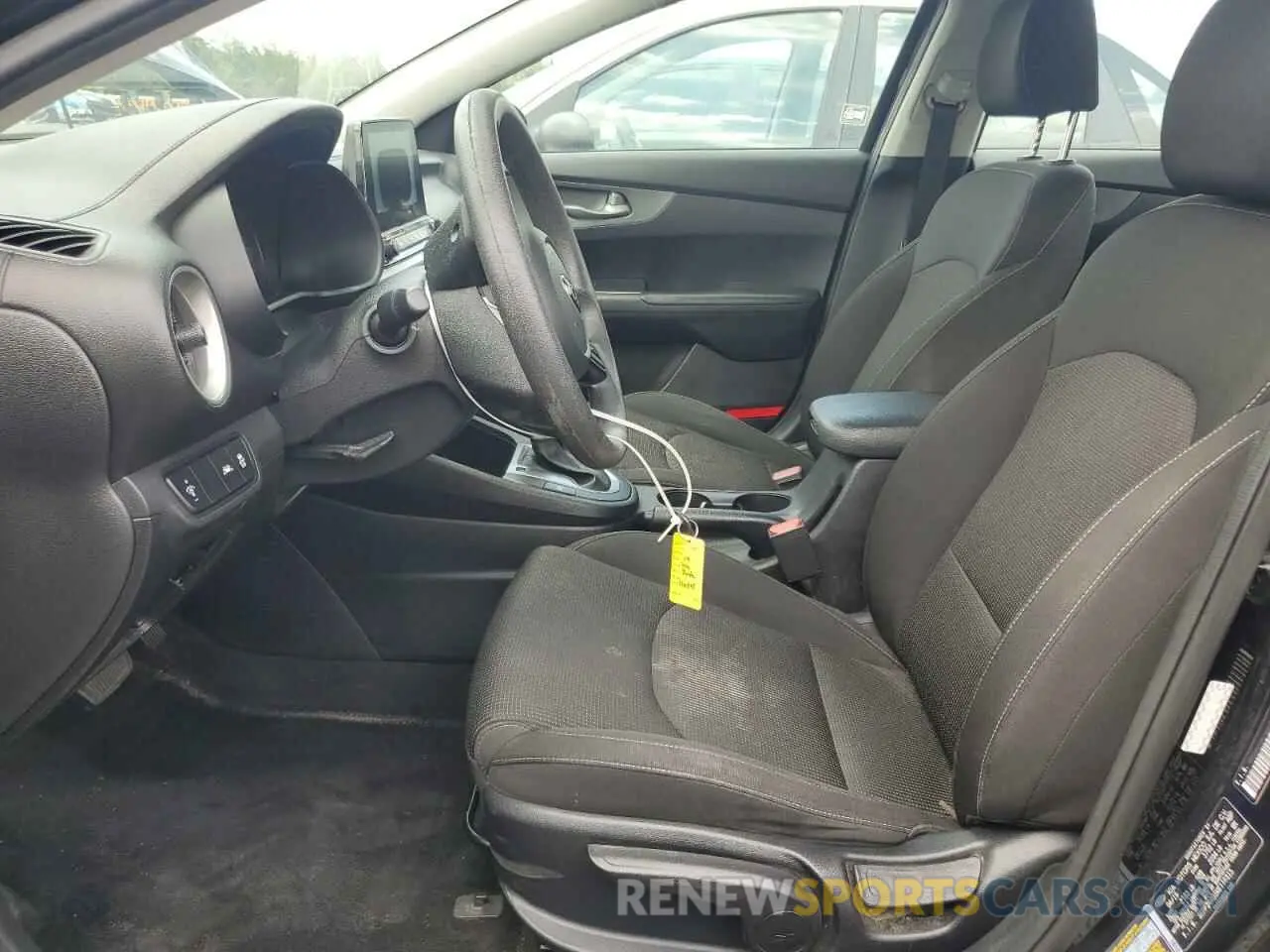 7 Photograph of a damaged car 3KPF24AD1KE116315 KIA FORTE 2019