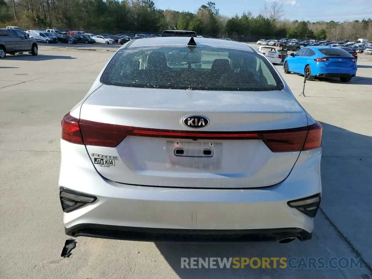 6 Photograph of a damaged car 3KPF24AD1KE119926 KIA FORTE 2019
