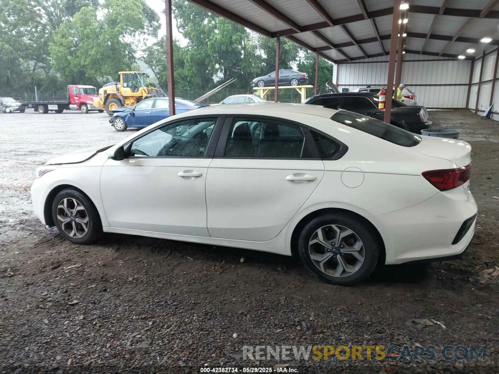 15 Photograph of a damaged car 3KPF24AD1KE133227 KIA FORTE 2019