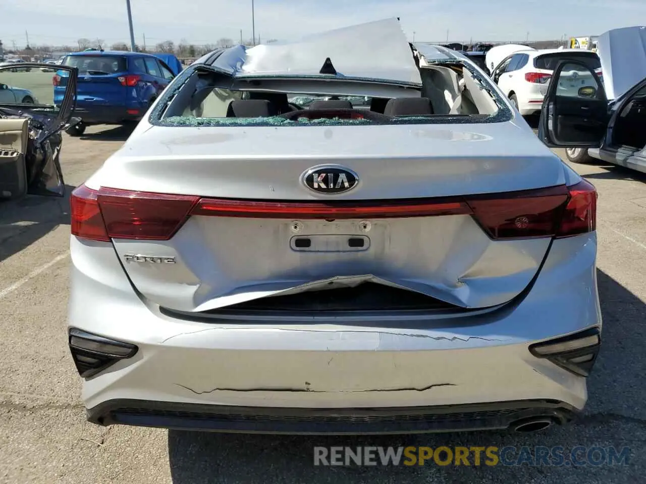 6 Photograph of a damaged car 3KPF24AD1KE133552 KIA FORTE 2019