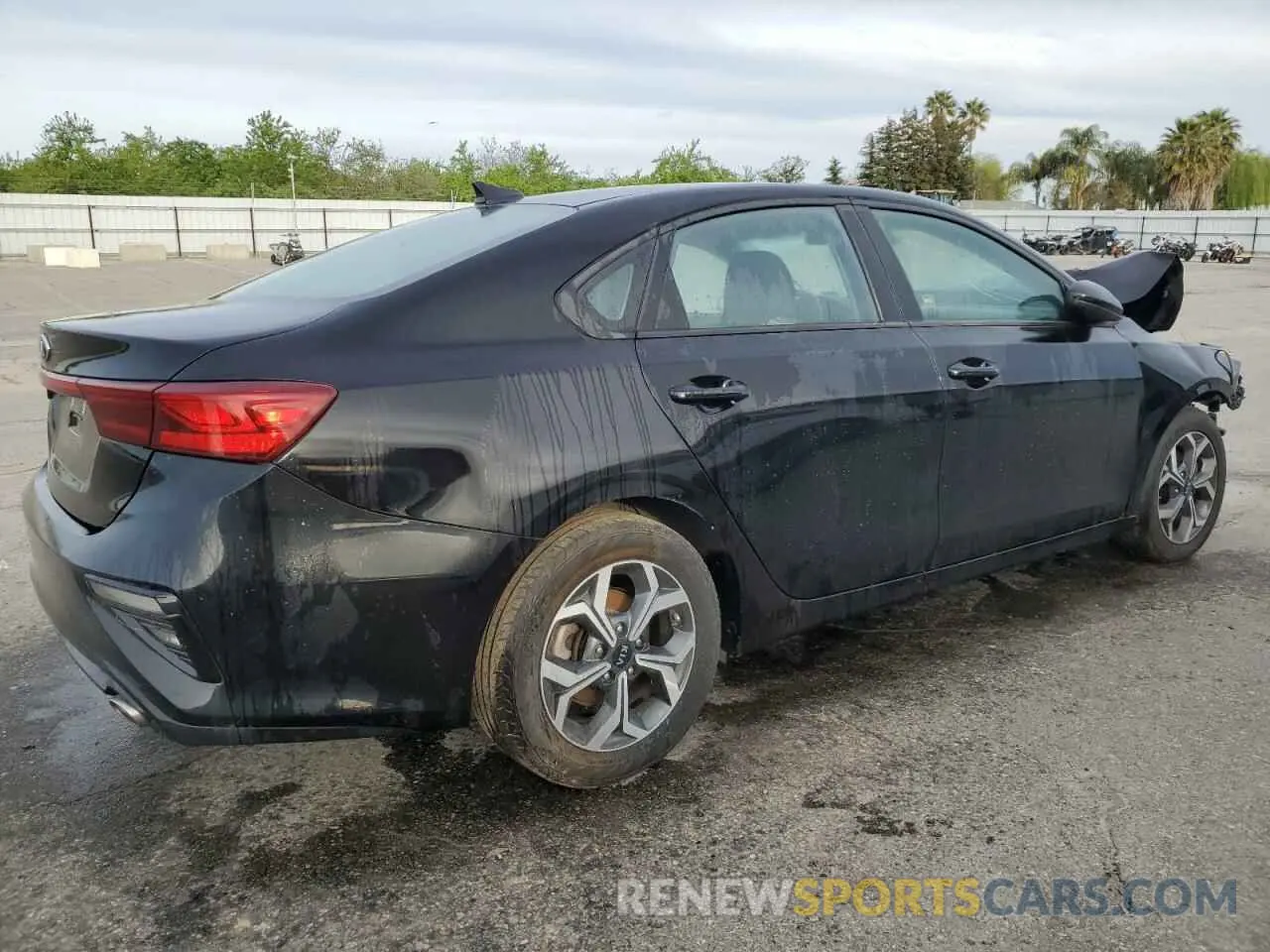 3 Photograph of a damaged car 3KPF24AD2KE021147 KIA FORTE 2019
