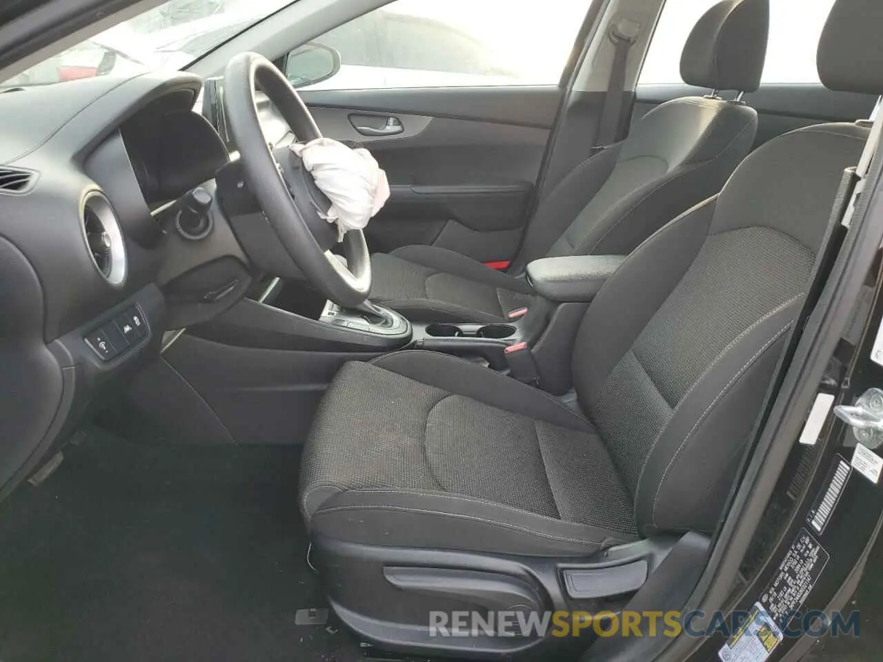 7 Photograph of a damaged car 3KPF24AD2KE021147 KIA FORTE 2019