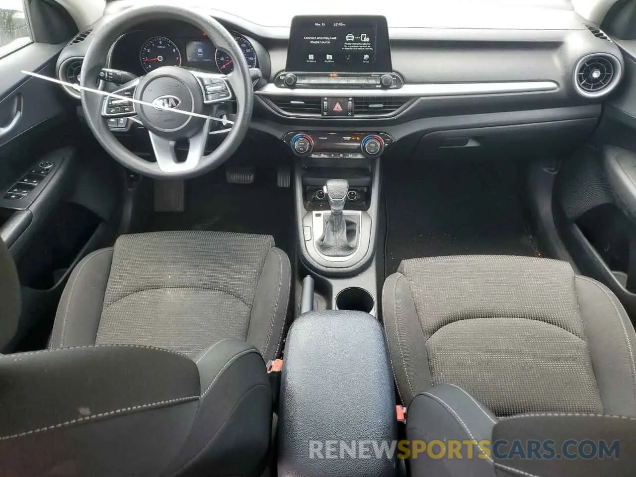8 Photograph of a damaged car 3KPF24AD2KE023576 KIA FORTE 2019