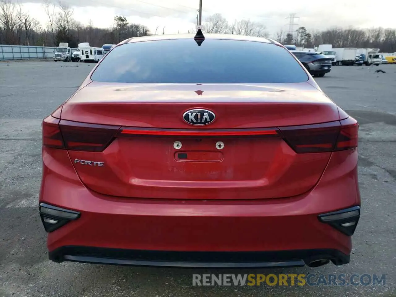 6 Photograph of a damaged car 3KPF24AD2KE032701 KIA FORTE 2019
