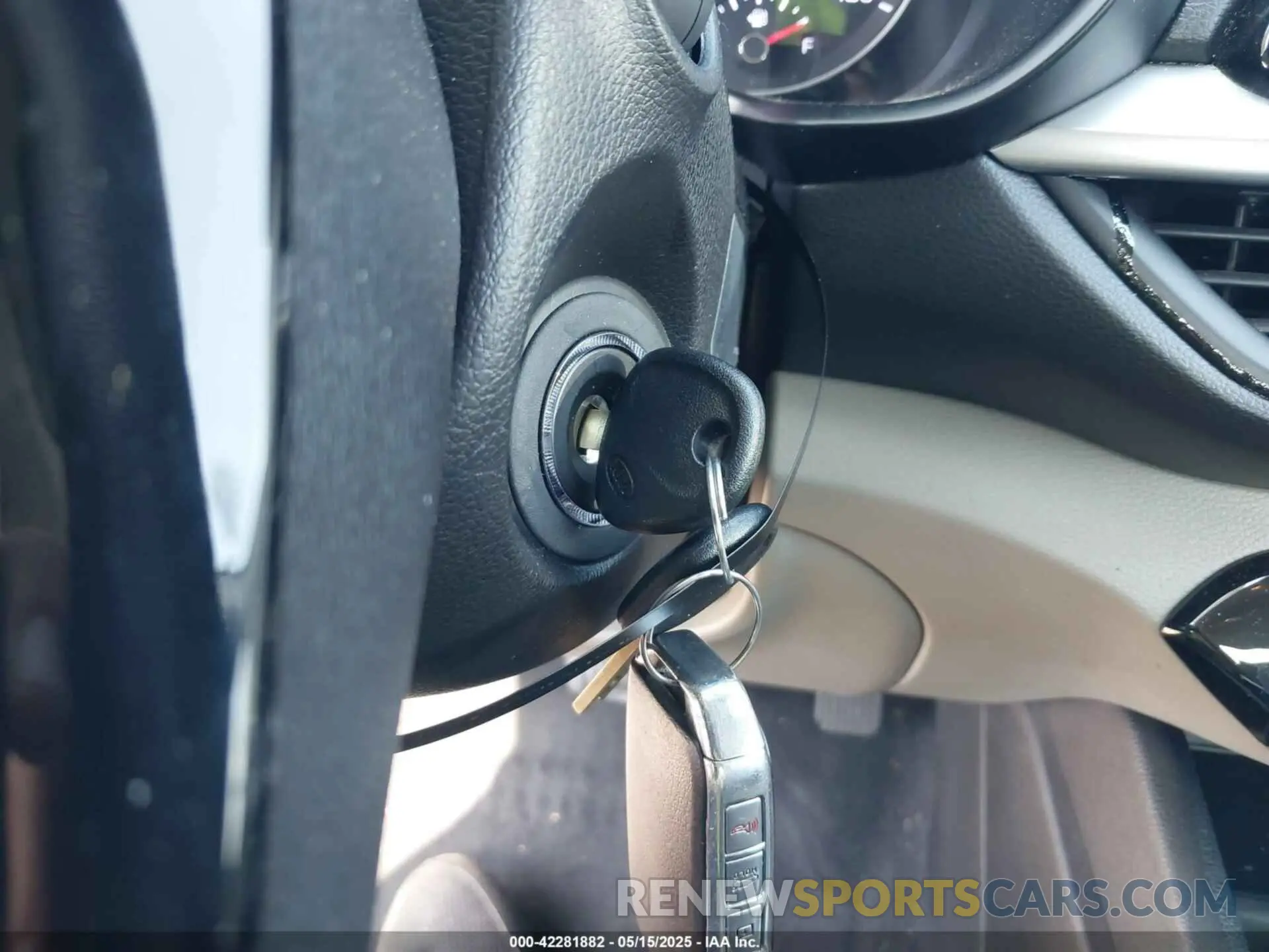 11 Photograph of a damaged car 3KPF24AD2KE033833 KIA FORTE 2019